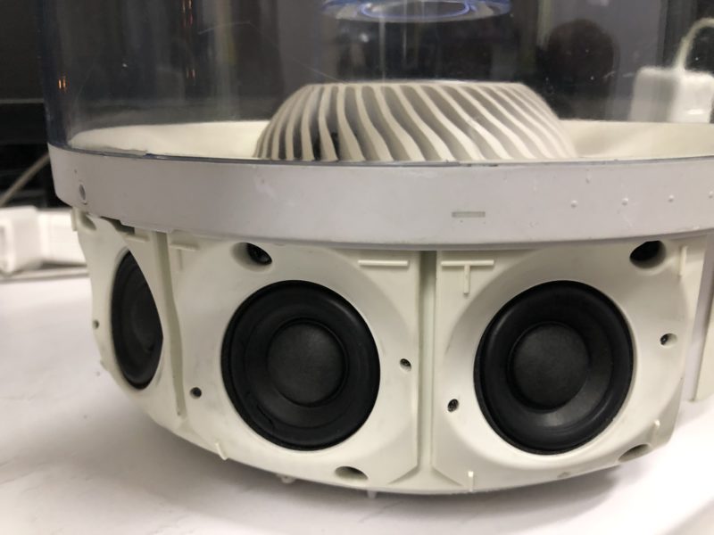 Harman Kardon Aura динамики